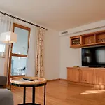 아파트 Aktiv