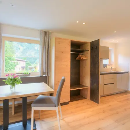Aktiv Apartament Leutasch